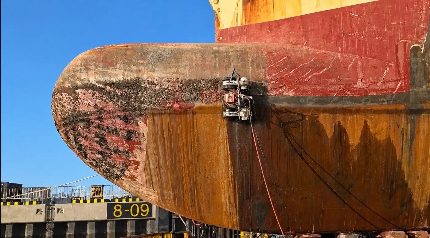 Crawler robot working up the bow